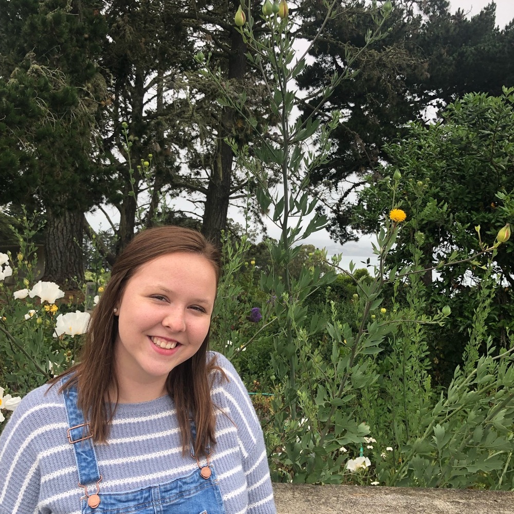 Meet your Posher, Abby
